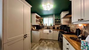 Photo 5- click for photo gallery